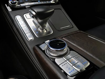 2019 Genesis G90 照片 9