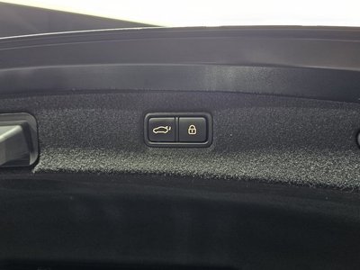 2021 Genesis G90 — миниатюра 20