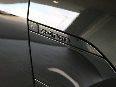 صورة مصغرة 47 لـ 2024 AUDI Q8 SPORTBACK E-TRON