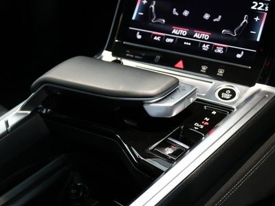 صورة مصغرة 12 لـ 2024 AUDI Q8 SPORTBACK E-TRON