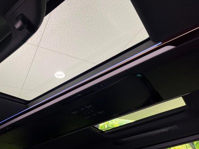 TOYOTA VELLFIRE - 3