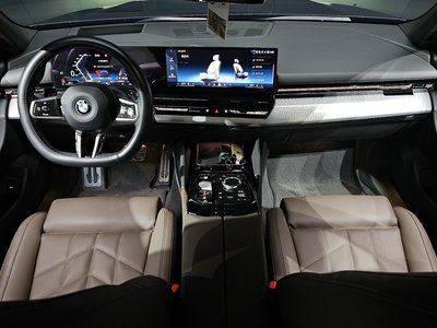 BMW 5 SERIES - 5