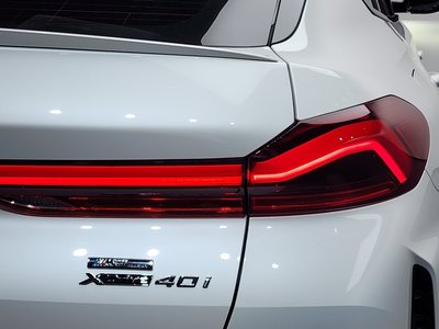 BMW X6 - 10