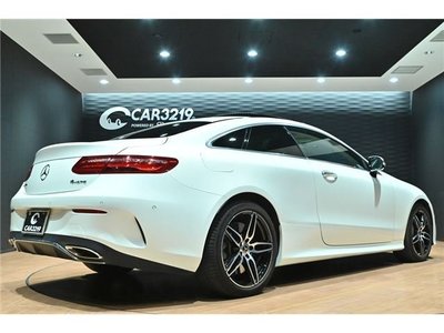 MERCEDES-BENZ E-CLASS - 2