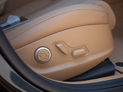 GENESIS G80 (RG3) - 10