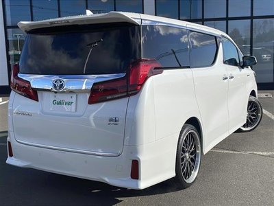 TOYOTA ALPHARD - 3