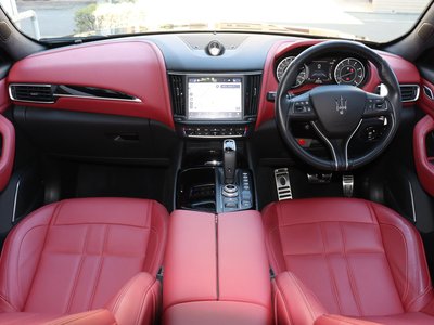 MASERATI LEVANTE - 3