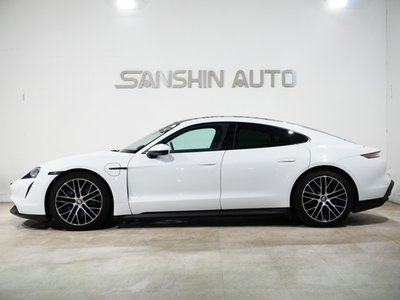 صورة 5 لـ 2022 Porsche TAYCAN