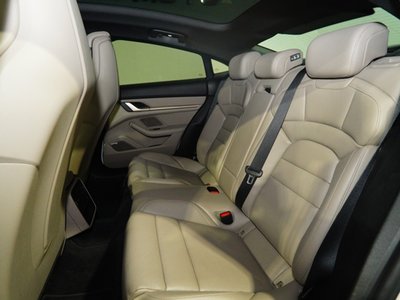 صورة مصغرة 20 لـ 2022 Porsche TAYCAN