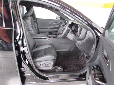 TOYOTA CROWN SPORT - 10