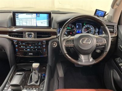 LEXUS LX - 4