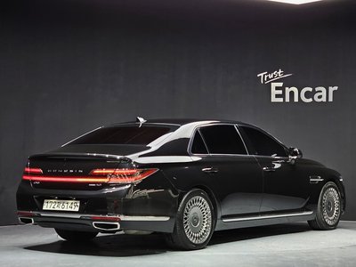 صورة 4 لـ 2019 Genesis G90