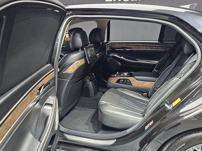 2019 Genesis G90 缩略图 12