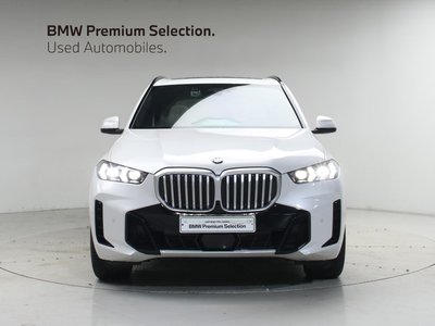 2025 BMW X5 photo 2