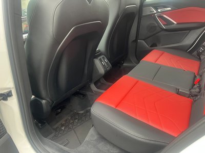 صورة مصغرة 36 لـ 2025 BMW X1