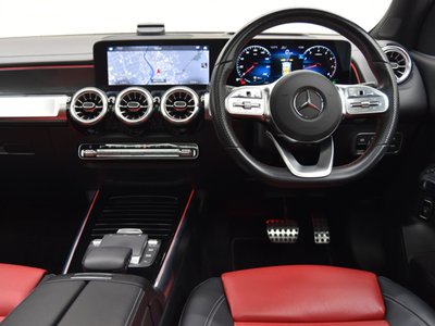 MERCEDES-BENZ GLB - 9