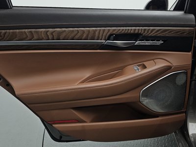 صورة مصغرة 15 لـ 2020 Genesis G90