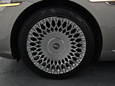 صورة 6 لـ 2020 Genesis G90
