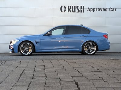 BMW M3 SEDAN - 6