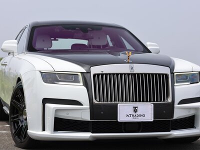 ROLLS-ROYCE GHOST