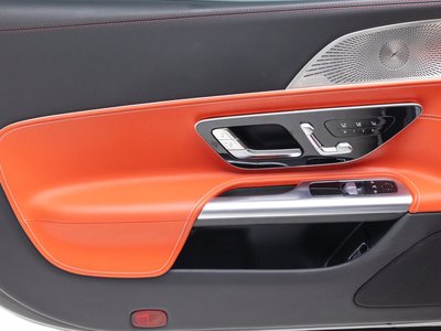 2025 Mercedes-BENZ GT AMG 缩略图 16