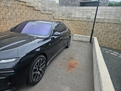 2025 BMW 7 SERIES 照片 2