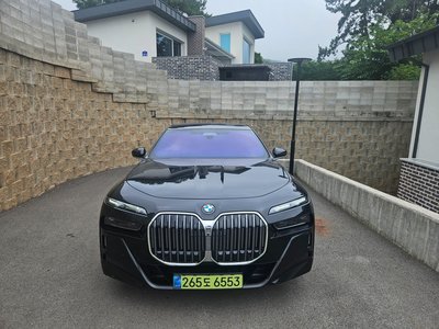 2025 BMW 7 SERIES 照片 1