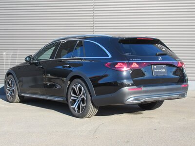 MERCEDES-BENZ E-CLASS ALL-TERRAIN - 4