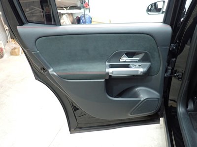 2023 Mercedes-BENZ GLB 缩略图 55