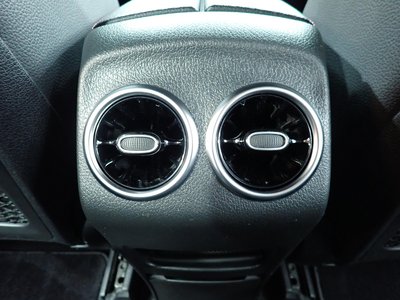 2023 Mercedes-BENZ GLB 缩略图 37