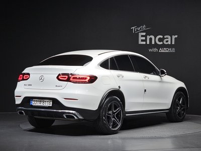 MERCEDES-BENZ GLC - 4
