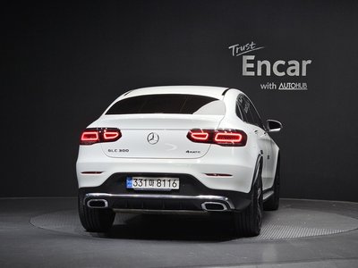 MERCEDES-BENZ GLC - 3