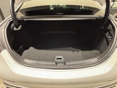 MERCEDES-BENZ C-CLASS - 8