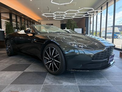 2023 Aston Martin DB11 VOLANTE — фото 1