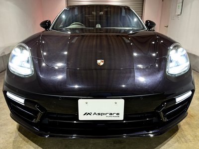 PORSCHE PANAMERA - 4