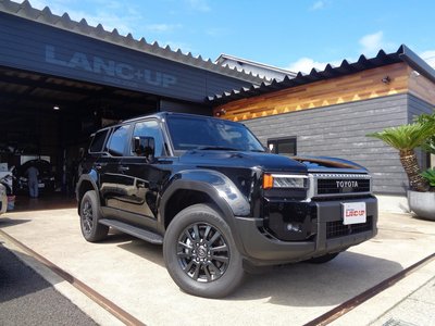 TOYOTA LAND CRUISER 250