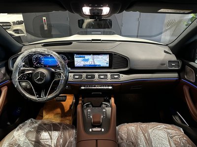 MERCEDES-BENZ GLS - 4