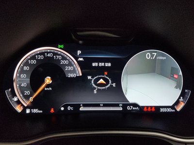 GENESIS GV80 - 8