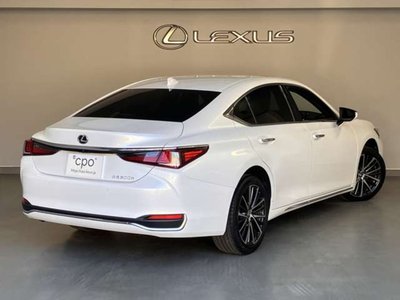 LEXUS ES - 8