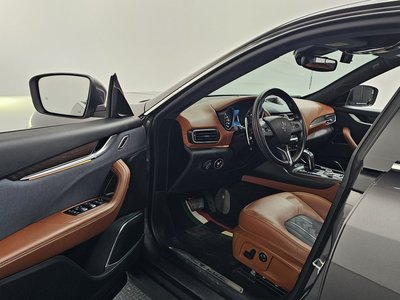 MASERATI LEVANTE - 10