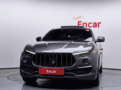 MASERATI LEVANTE - 2