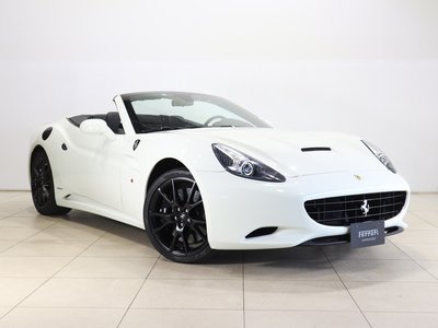 FERRARI CALIFORNIA - 10