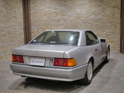 MERCEDES-BENZ SL - 8