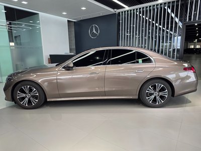 2025 Mercedes-BENZ E-CLASS — фото 7