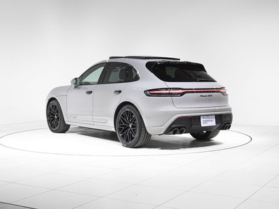 PORSCHE MACAN - 7