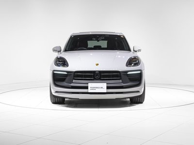 PORSCHE MACAN - 2