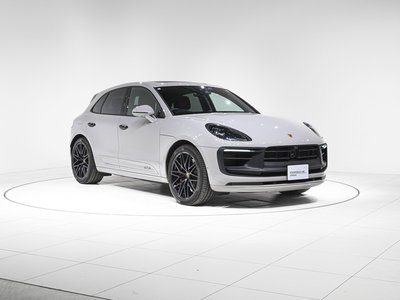 PORSCHE MACAN - 3