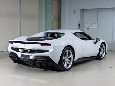 FERRARI 296 GTB 2024 thumbnail 8