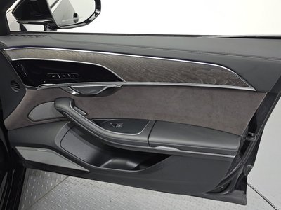 صورة مصغرة 14 لـ 2023 AUDI A8