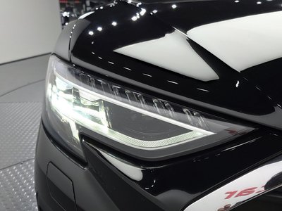 صورة 9 لـ 2023 AUDI A8